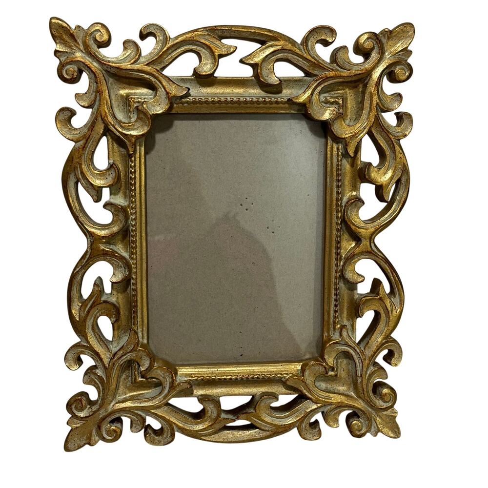 Cynthia Rowley 9" x 11" standing photo frame ornate scallop gold white washed
